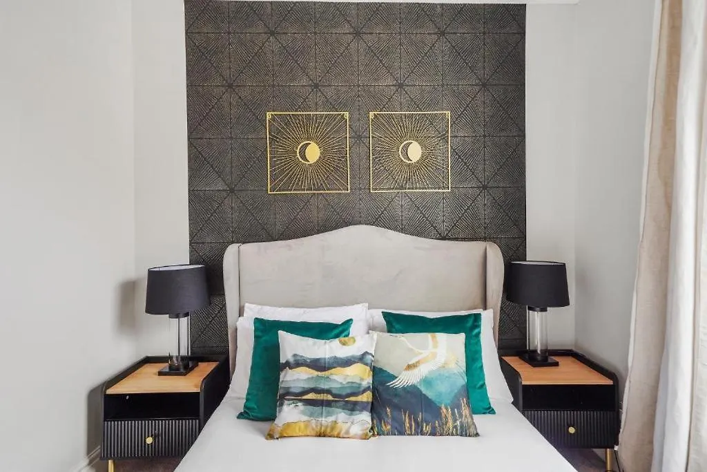 3 Bedroom Townhouse On Harrogate'S Famous Stray 0*, Harrogate Reino Unido